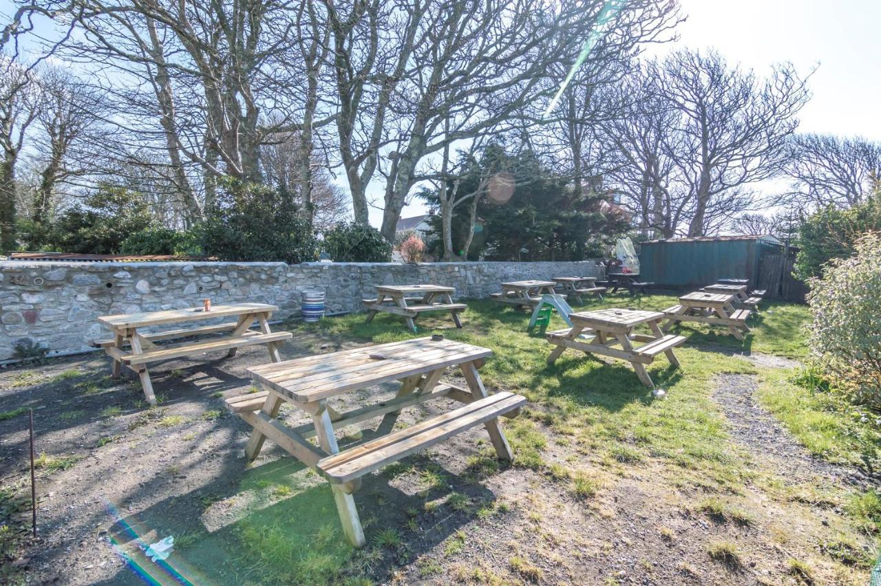 Manorbier Castle Inn Sunset Room Екстериор снимка